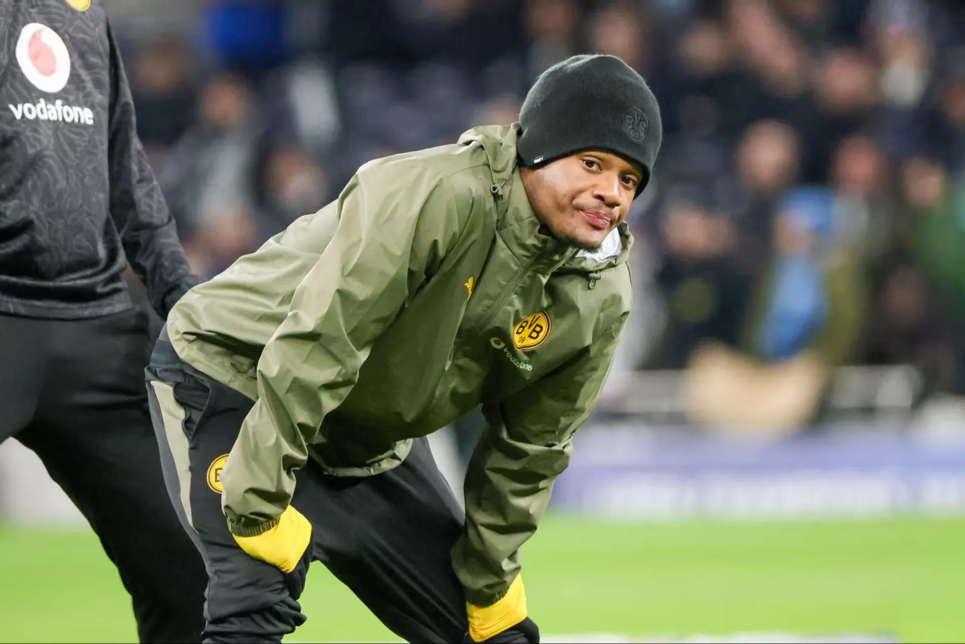 免费体育五大联赛-多特蒙德19岁边锋杜兰维尔租借加盟巴塞尔，不含买断合条款