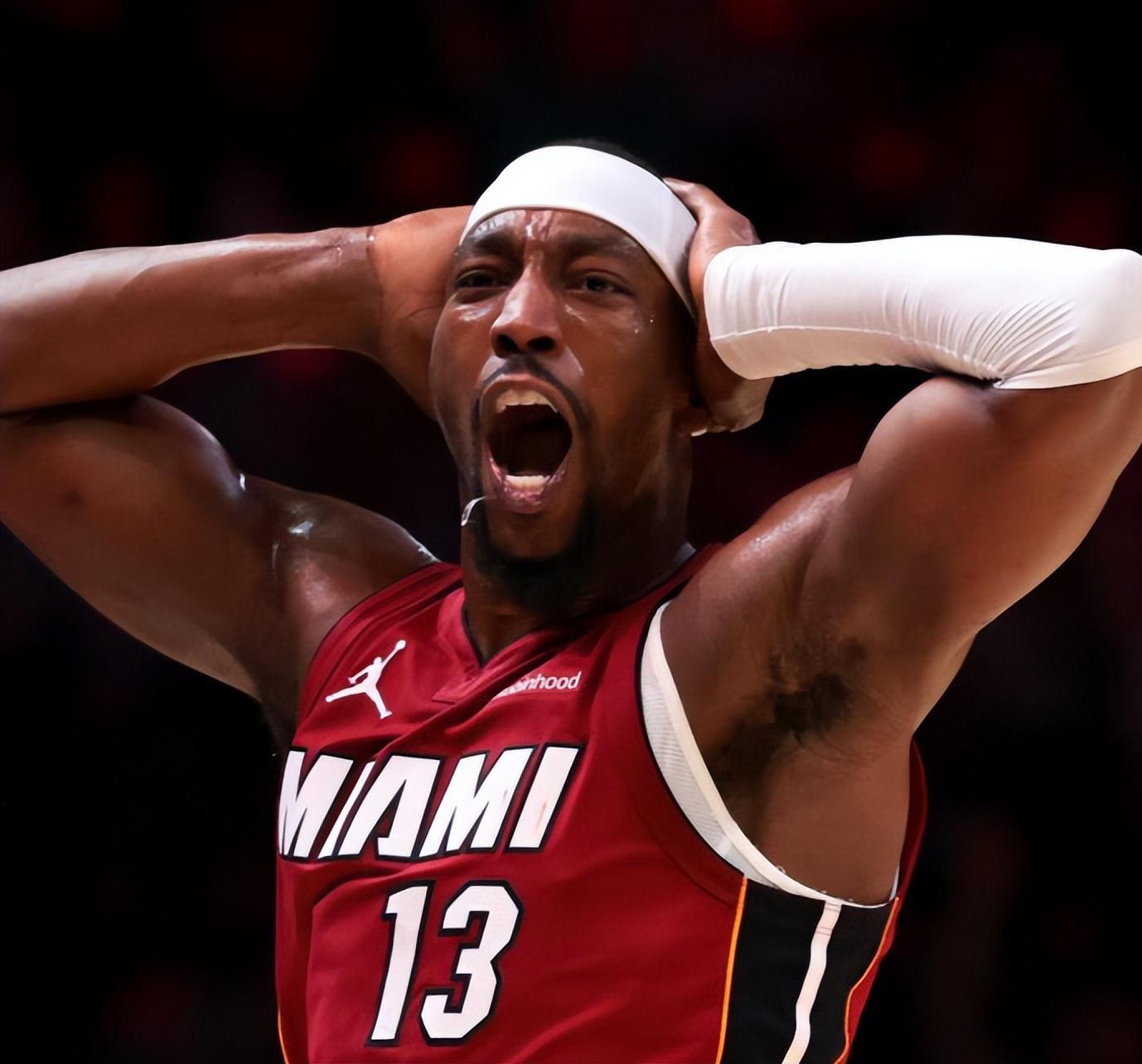 足球比赛-轰83+9超越科比！热巴一战创20项纪录惊为天人 抱头怒吼接受欢呼